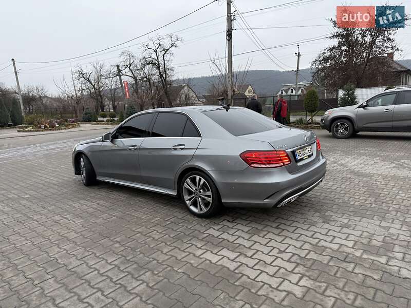 Седан Mercedes-Benz E-Class 2014 в Могилів-Подільському