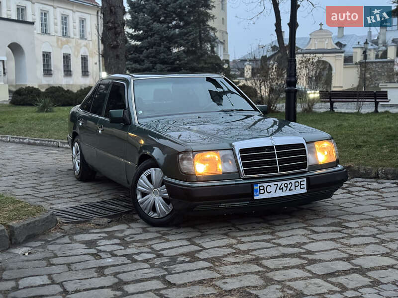 Mercedes-Benz E-Class 1991