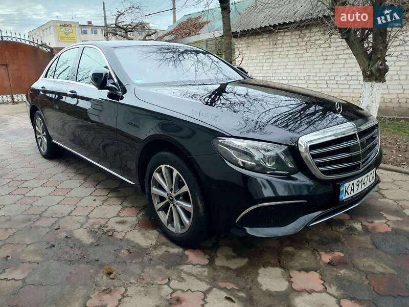 Mercedes-Benz E-Class 2017