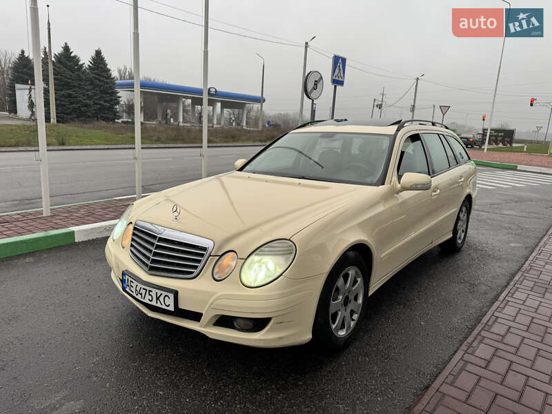 Універсал Mercedes-Benz E-Class 2008 в Кам'янському