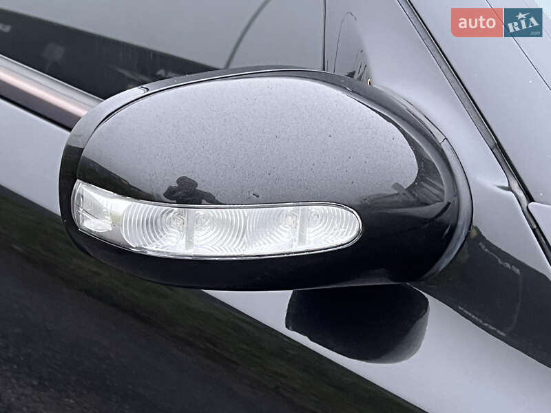 Седан Mercedes-Benz E-Class 2003 в Вінниці