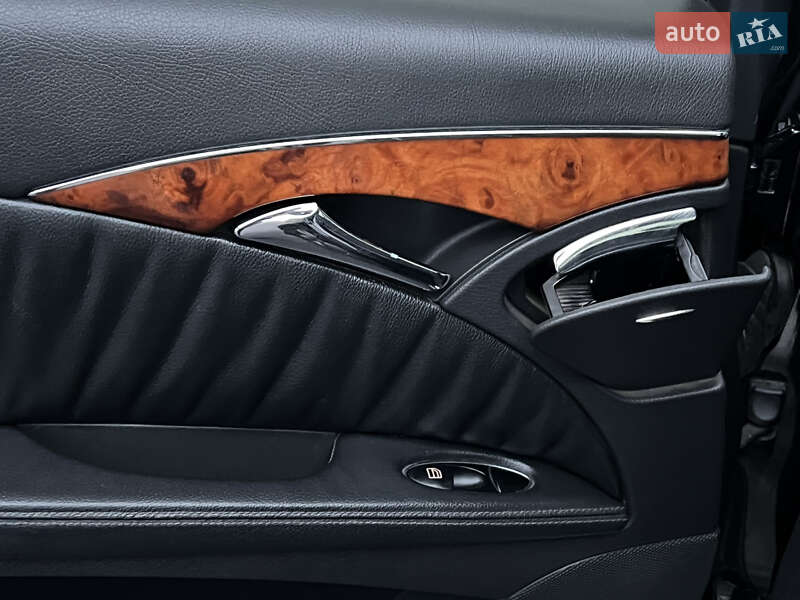 Седан Mercedes-Benz E-Class 2003 в Вінниці