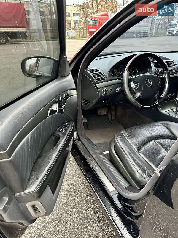 Седан Mercedes-Benz E-Class 2003 в Білій Церкві фото 30 Седан Mercedes-Benz E-Class 2003 в Білій Церкві