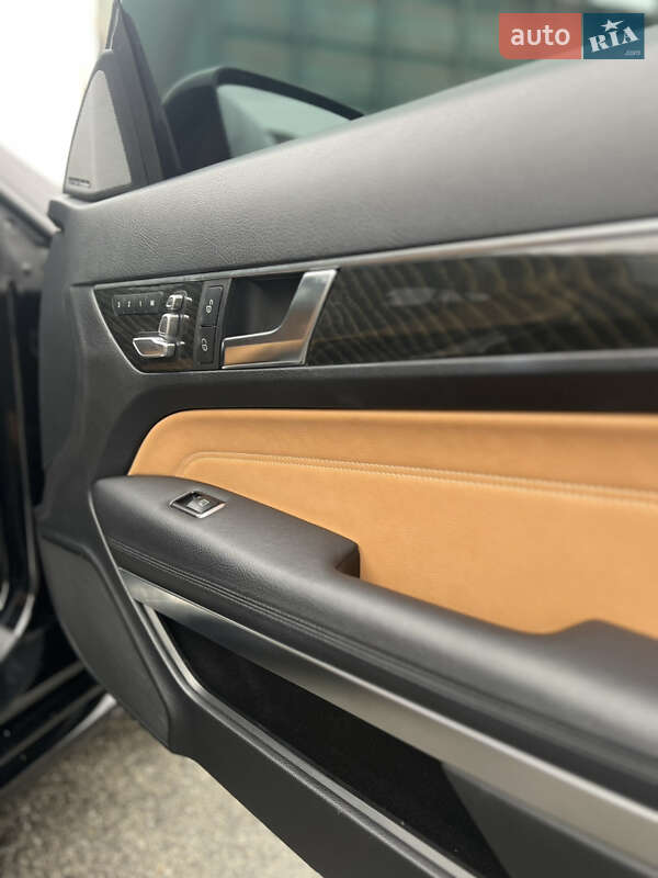 Купе Mercedes-Benz E-Class 2015 в Киеве