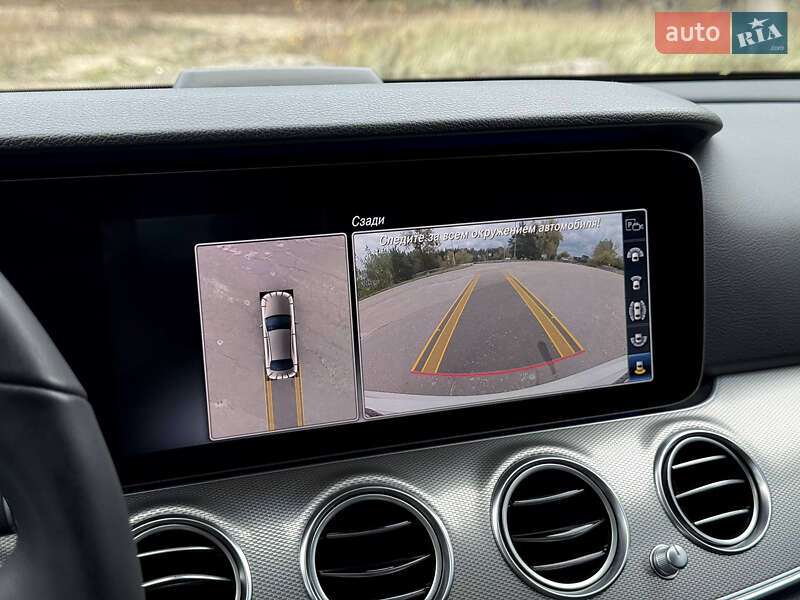 Седан Mercedes-Benz E-Class 2020 в Києві