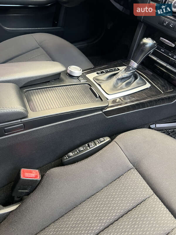 Седан Mercedes-Benz E-Class 2009 в Ковелі фото 30 Седан Mercedes-Benz E-Class 2009 в Ковелі