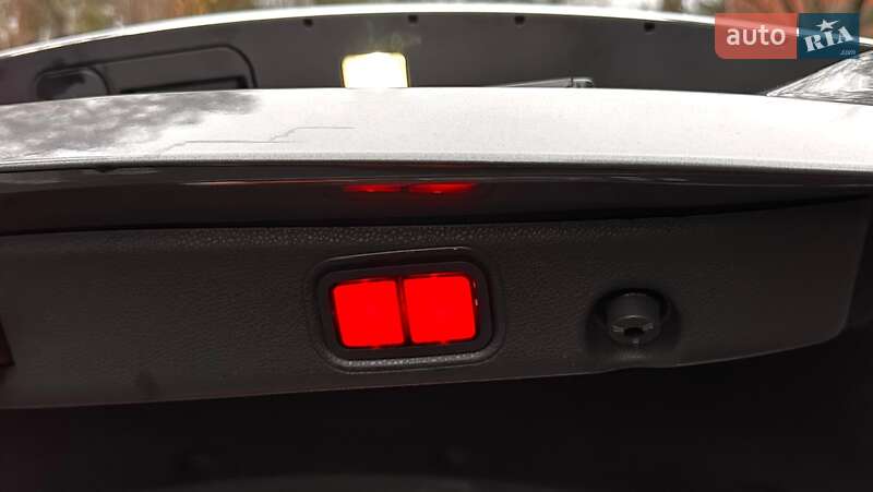 Седан Mercedes-Benz E-Class 2018 в Києві