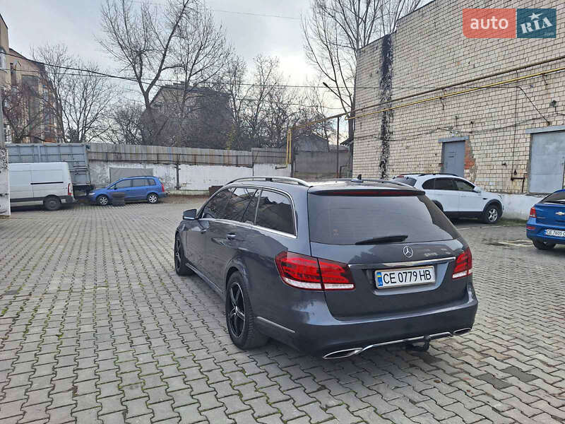Седан Mercedes-Benz E-Class 2015 в Івано-Франківську