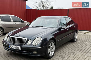 Седан Mercedes-Benz E-Class 2005 в Володимирі