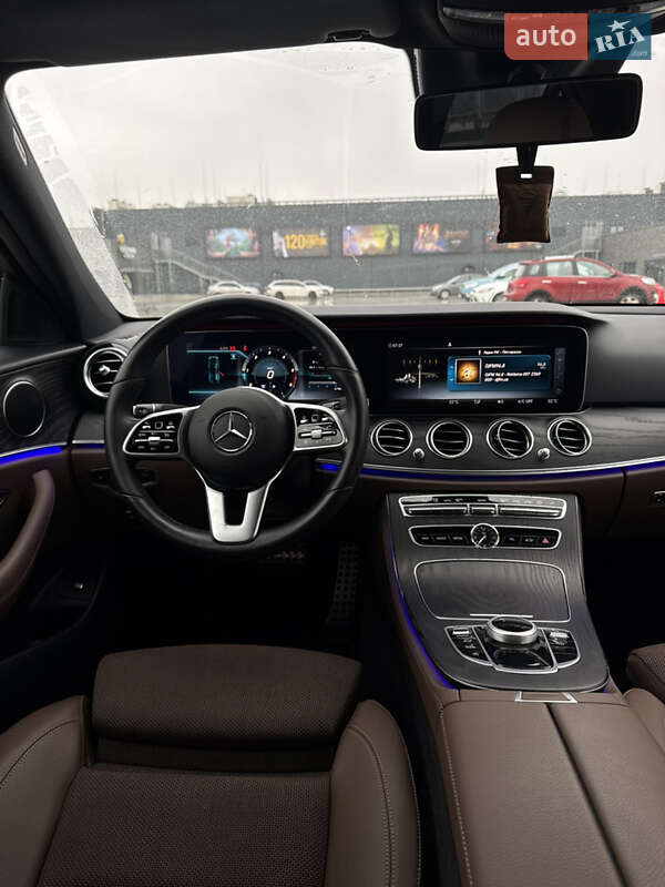 Седан Mercedes-Benz E-Class 2019 в Києві