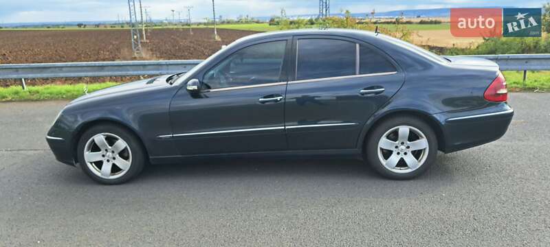 Седан Mercedes-Benz E-Class 2004 в Іршаві фото 4 Седан Mercedes-Benz E-Class 2004 в Іршаві