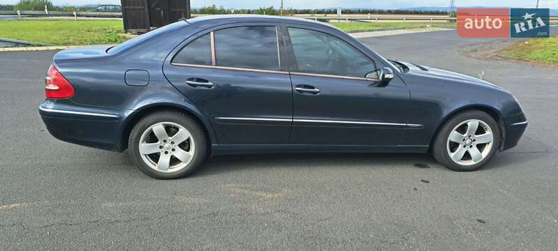 Седан Mercedes-Benz E-Class 2004 в Іршаві фото 3 Седан Mercedes-Benz E-Class 2004 в Іршаві