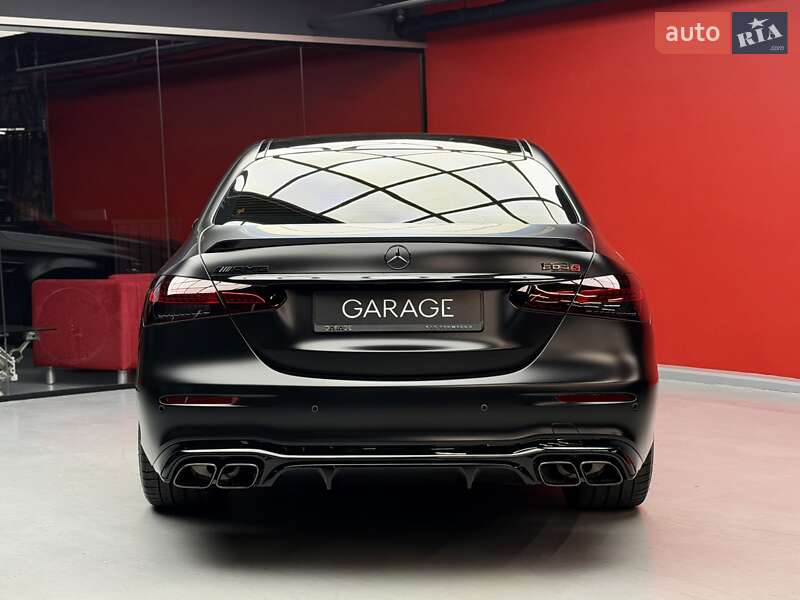Седан Mercedes-Benz E-Class 2021 в Києві