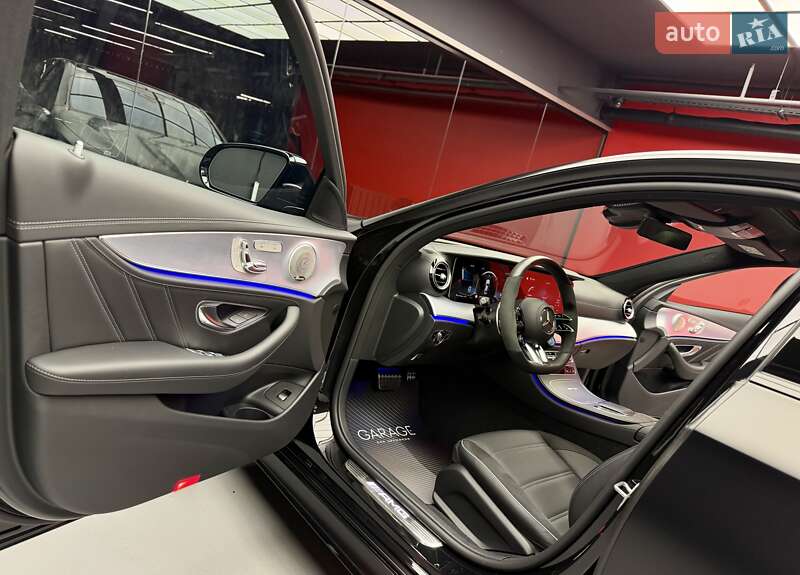 Седан Mercedes-Benz E-Class 2021 в Києві