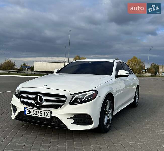 Седан Mercedes-Benz E-Class 2016 в Ровно фото 3 Седан Mercedes-Benz E-Class 2016 в Ровно