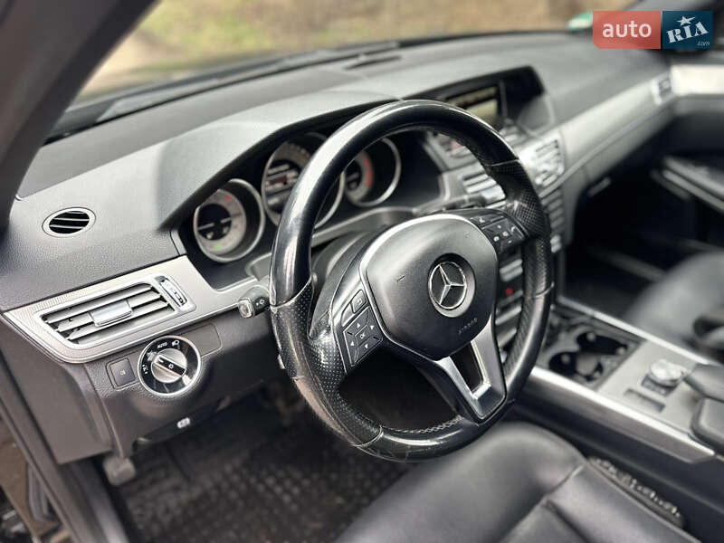 Универсал Mercedes-Benz E-Class 2013 в Ивано-Франковске