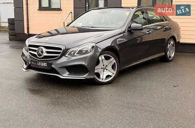 Седан Mercedes-Benz E-Class 2013 в Киеве