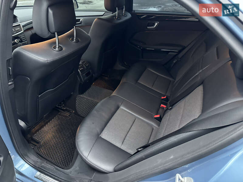 Седан Mercedes-Benz E-Class 2011 в Липовой Долине фото 22 Седан Mercedes-Benz E-Class 2011 в Липовой Долине