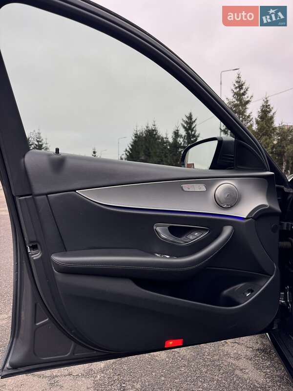 Седан Mercedes-Benz E-Class 2016 в Тернополе