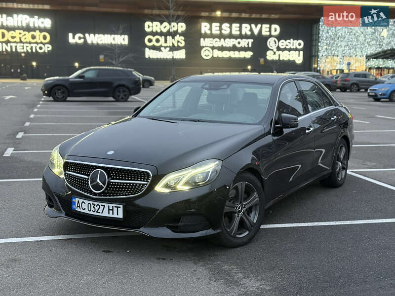 Седан Mercedes-Benz E-Class 2013 в Киеве
