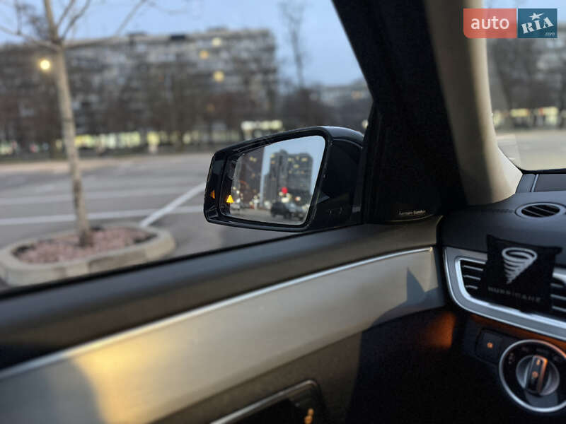 Седан Mercedes-Benz E-Class 2013 в Киеве