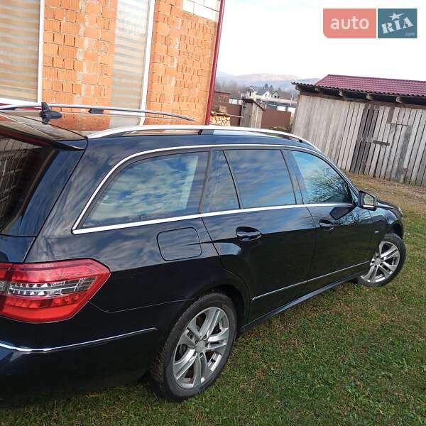 Універсал Mercedes-Benz E-Class 2011 в Добрянському