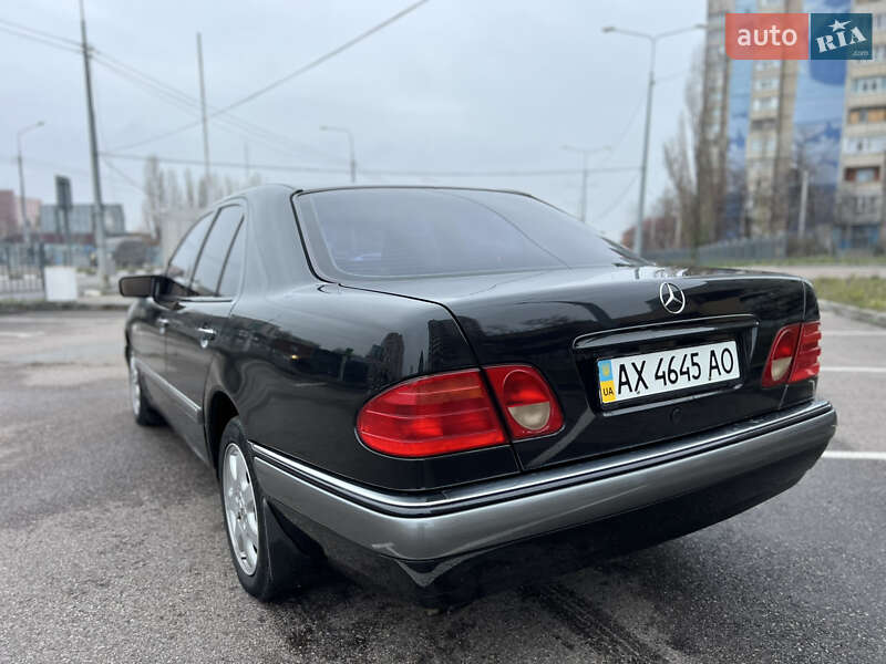 Седан Mercedes-Benz E-Class 1998 в Харькове