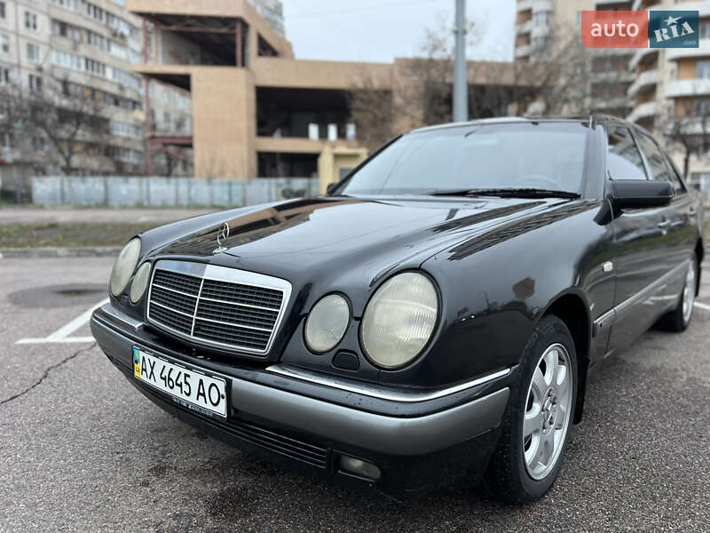 Седан Mercedes-Benz E-Class 1998 в Харькове