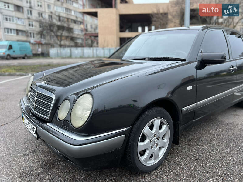 Седан Mercedes-Benz E-Class 1998 в Харькове