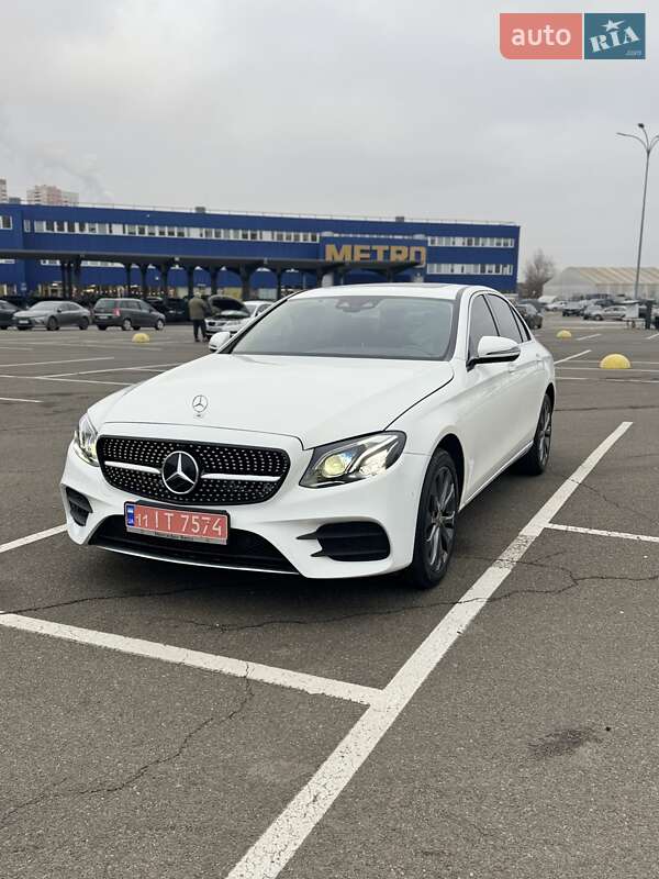 Mercedes-Benz E-Class 2017 Mercedes-Benz E-Class 2017