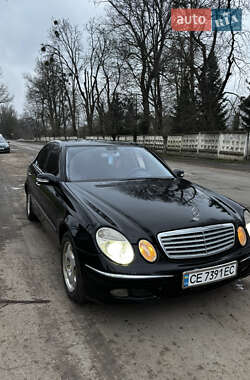 Седан Mercedes-Benz E-Class 2002 в Черновцах