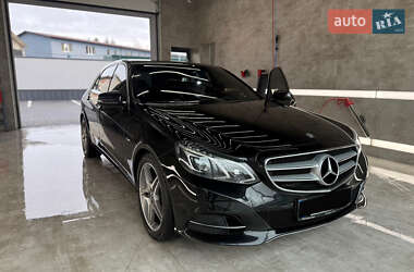 Седан Mercedes-Benz E-Class 2015 в Рівному