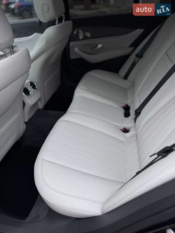 Седан Mercedes-Benz E-Class 2020 в Києві фото 38 Седан Mercedes-Benz E-Class 2020 в Києві