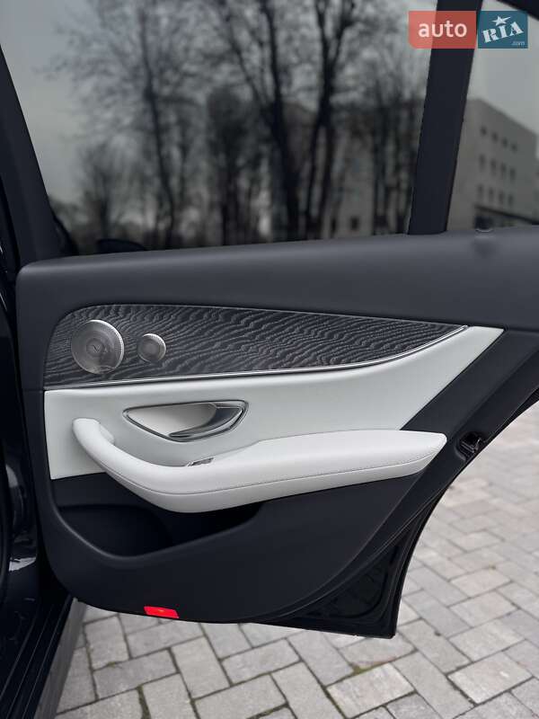 Седан Mercedes-Benz E-Class 2020 в Києві фото 40 Седан Mercedes-Benz E-Class 2020 в Києві