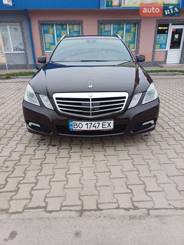 Универсал Mercedes-Benz E-Class 2010 в Чорткове фото 7 Универсал Mercedes-Benz E-Class 2010 в Чорткове