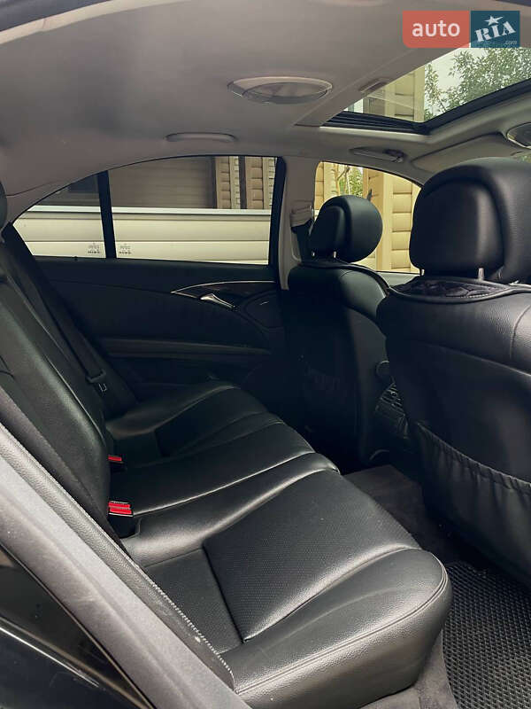 Седан Mercedes-Benz E-Class 2005 в Киеве фото 10 Седан Mercedes-Benz E-Class 2005 в Киеве