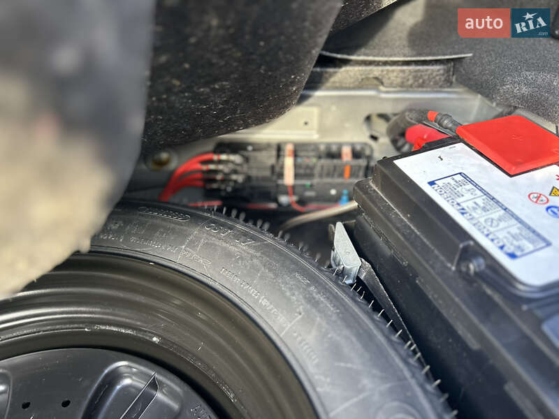 Седан Mercedes-Benz E-Class 2008 в Ужгороді