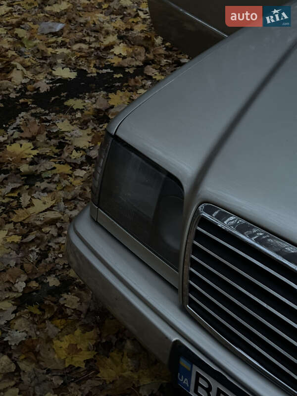 Купе Mercedes-Benz E-Class 1992 в Чернигове фото 14 Купе Mercedes-Benz E-Class 1992 в Чернигове