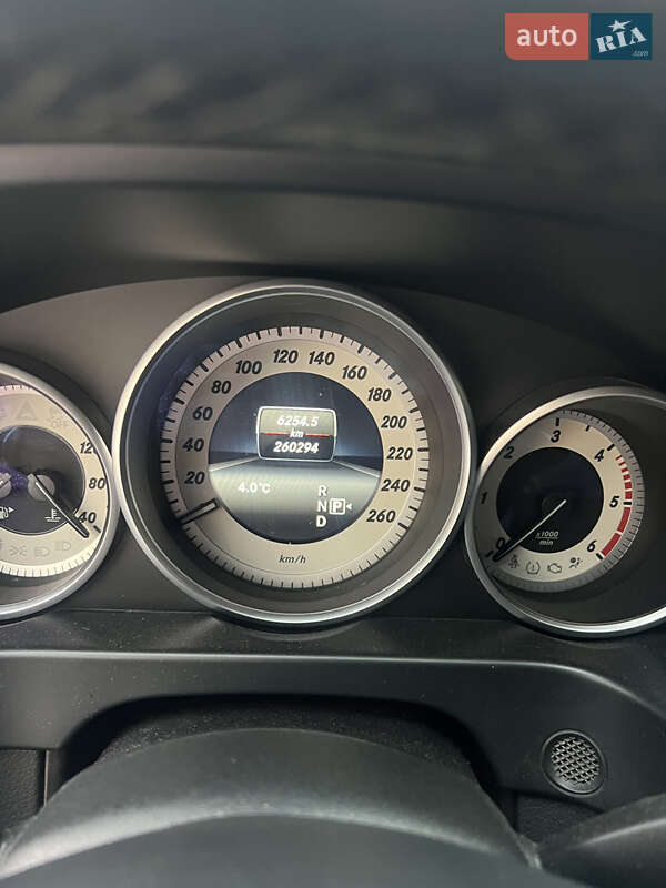 Седан Mercedes-Benz E-Class 2015 в Харькове фото 12 Седан Mercedes-Benz E-Class 2015 в Харькове