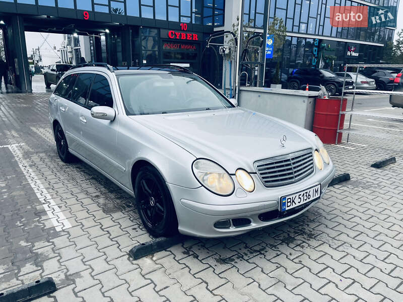 Mercedes-Benz E-Class 2003 Mercedes-Benz E-Class 2003