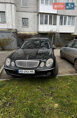 Седан Mercedes-Benz E-Class 2003 в Хмельницькому