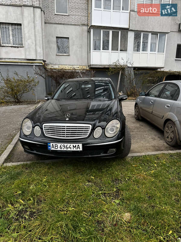 Mercedes-Benz E-Class 2003
