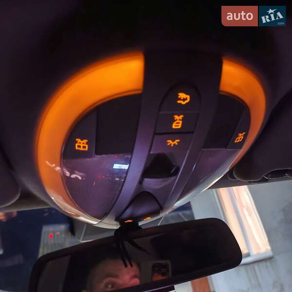 Седан Mercedes-Benz E-Class 2005 в Житомирі