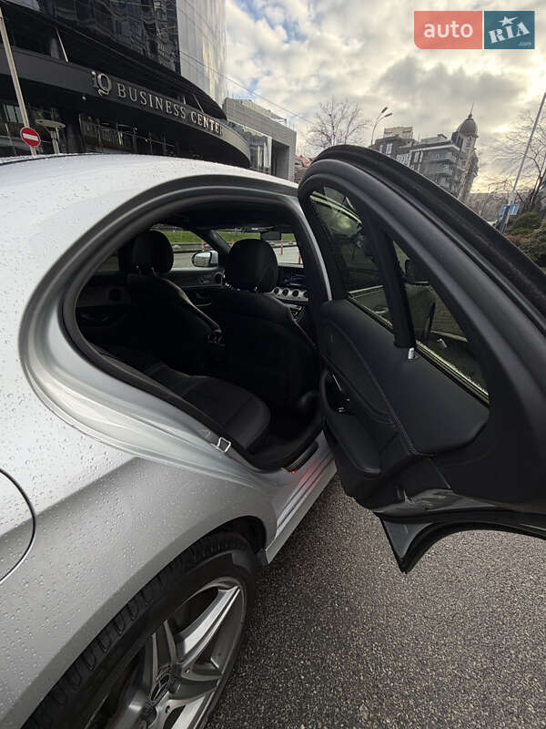 Седан Mercedes-Benz E-Class 2019 в Києві фото 7 Седан Mercedes-Benz E-Class 2019 в Києві