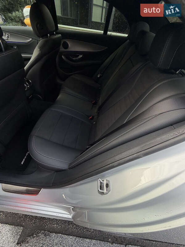 Седан Mercedes-Benz E-Class 2019 в Києві фото 18 Седан Mercedes-Benz E-Class 2019 в Києві