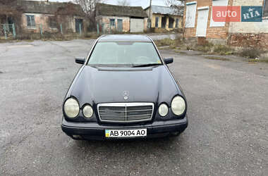 Седан Mercedes-Benz E-Class 1995 в Жмеринке