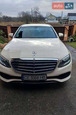 Седан Mercedes-Benz E-Class 2019 в Вижнице