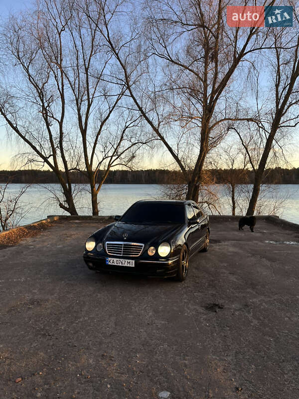 Mercedes-Benz E-Class 2001 Mercedes-Benz E-Class 2001