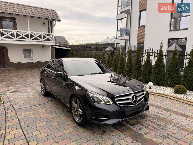Седан Mercedes-Benz E-Class 2015 в Ровно фото 2 Седан Mercedes-Benz E-Class 2015 в Ровно