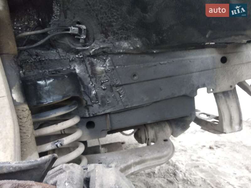 Седан Mercedes-Benz E-Class 1996 в Львові